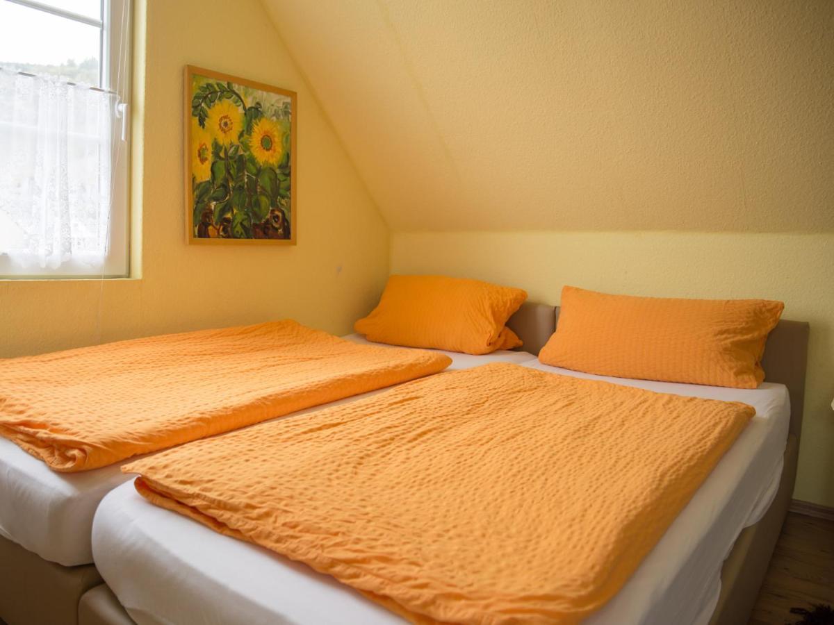 Hotel Zur Post - Burg An Der Mosel Room photo