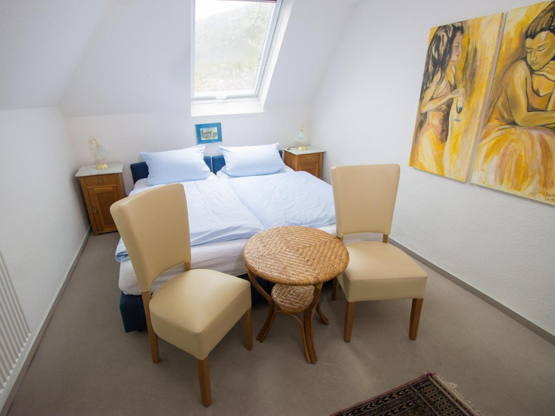 Hotel Zur Post - Burg An Der Mosel Room photo